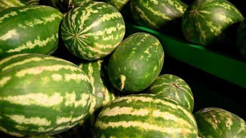 新绛吃瓜事件,一场引发社会热议的网络风波