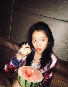 吃瓜网友小枫,揭秘娱乐圈那些不为人知的幕后故事